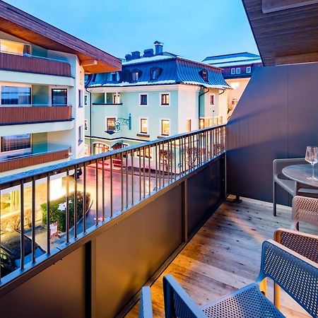 Hotel Gruener Baum Τσελ αμ Ζέε Εξωτερικό φωτογραφία