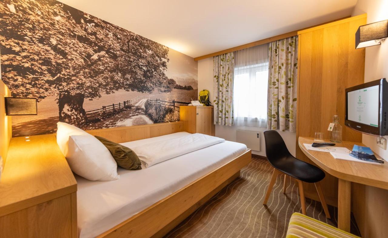 Hotel Gruener Baum Τσελ αμ Ζέε Εξωτερικό φωτογραφία