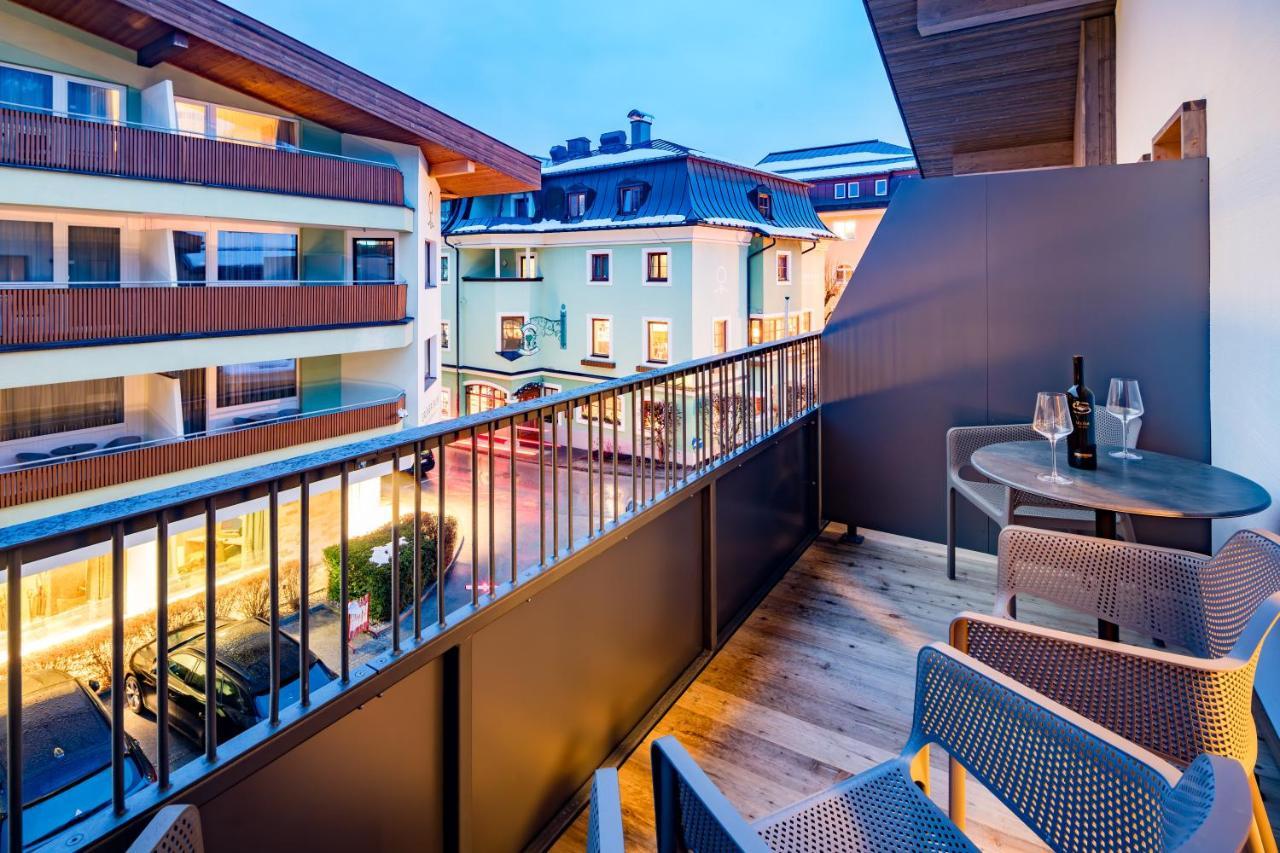 Hotel Gruener Baum Τσελ αμ Ζέε Εξωτερικό φωτογραφία