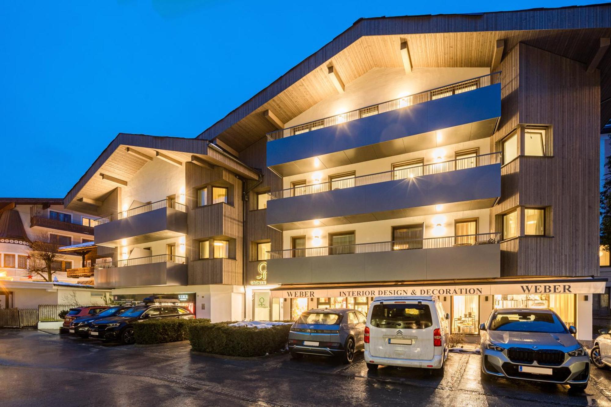 Hotel Gruener Baum Τσελ αμ Ζέε Εξωτερικό φωτογραφία