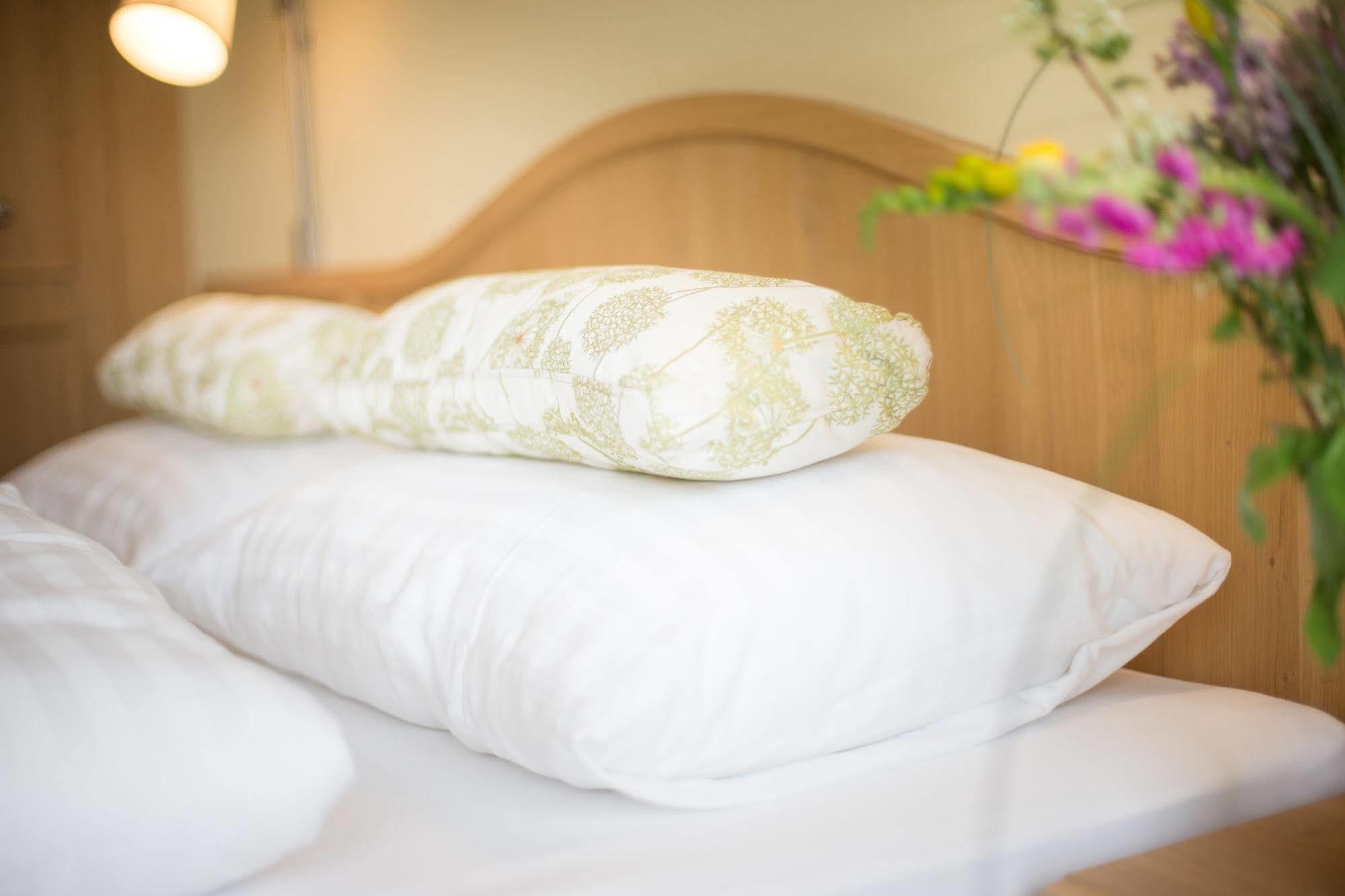 Hotel Gruener Baum Τσελ αμ Ζέε Εξωτερικό φωτογραφία