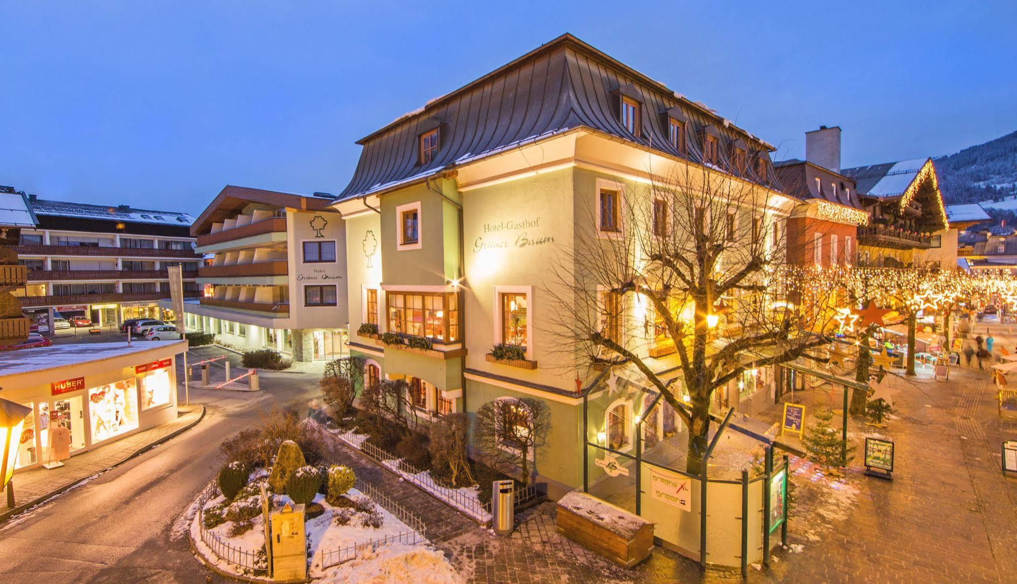 Hotel Gruener Baum Τσελ αμ Ζέε Εξωτερικό φωτογραφία