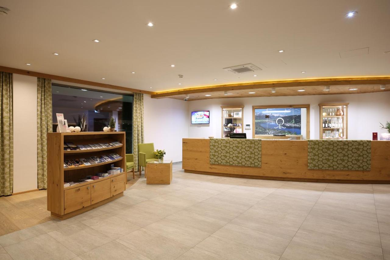 Hotel Gruener Baum Τσελ αμ Ζέε Εξωτερικό φωτογραφία
